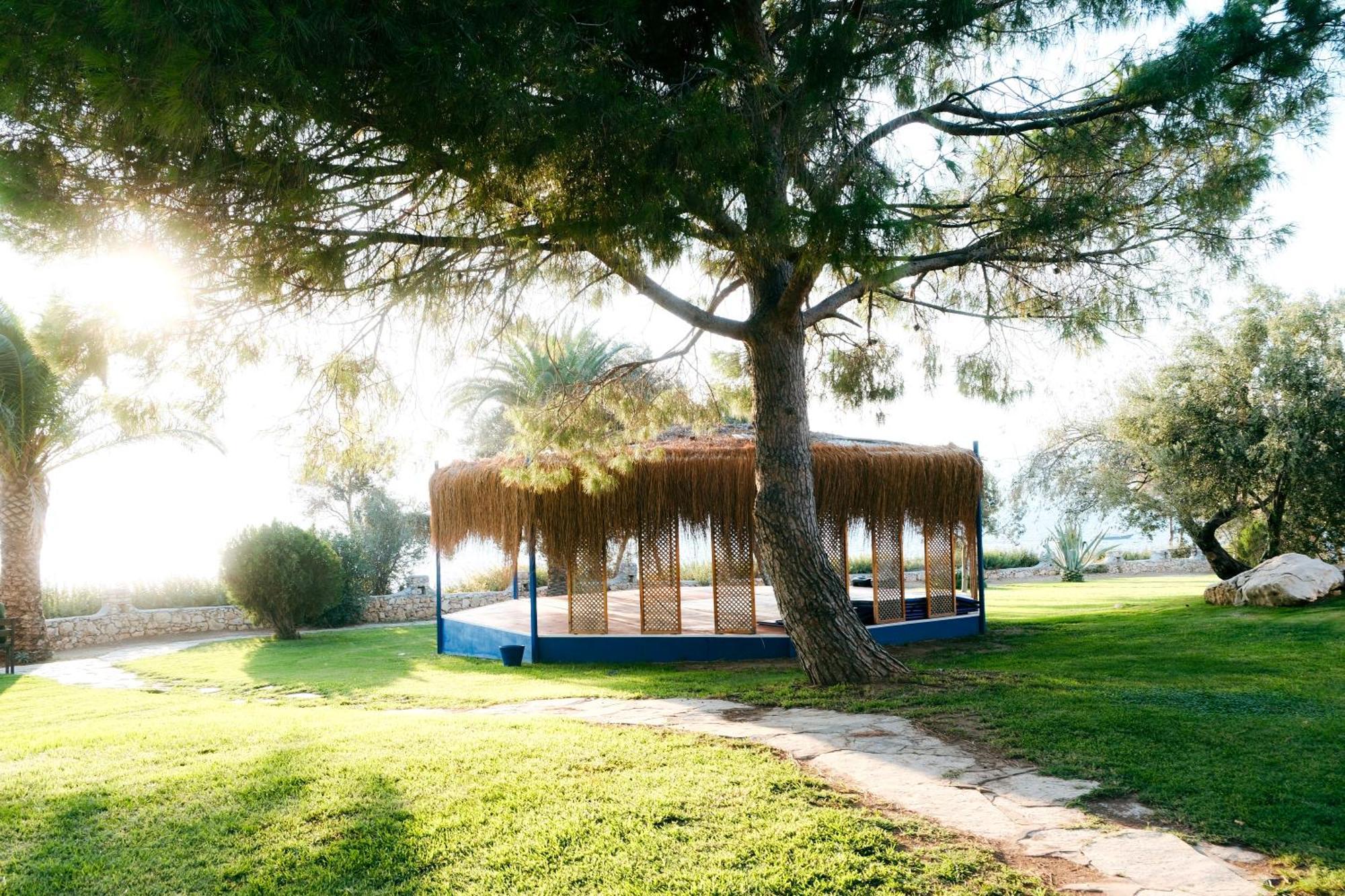 Club Atlantis Otel Seferihisar
