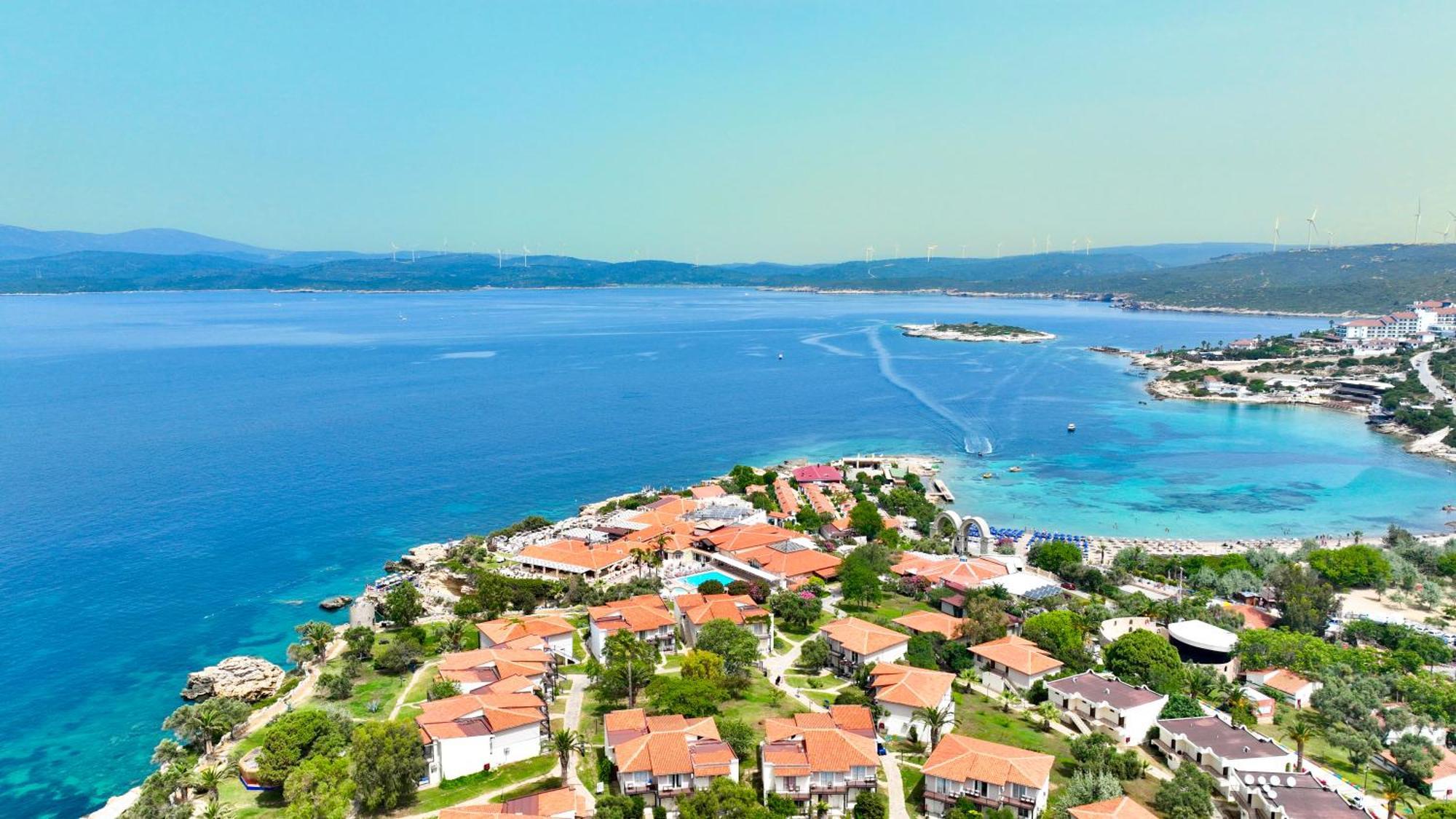 Club Atlantis Otel 4*