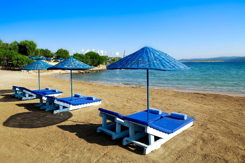 Club Atlantis Otel 4*
